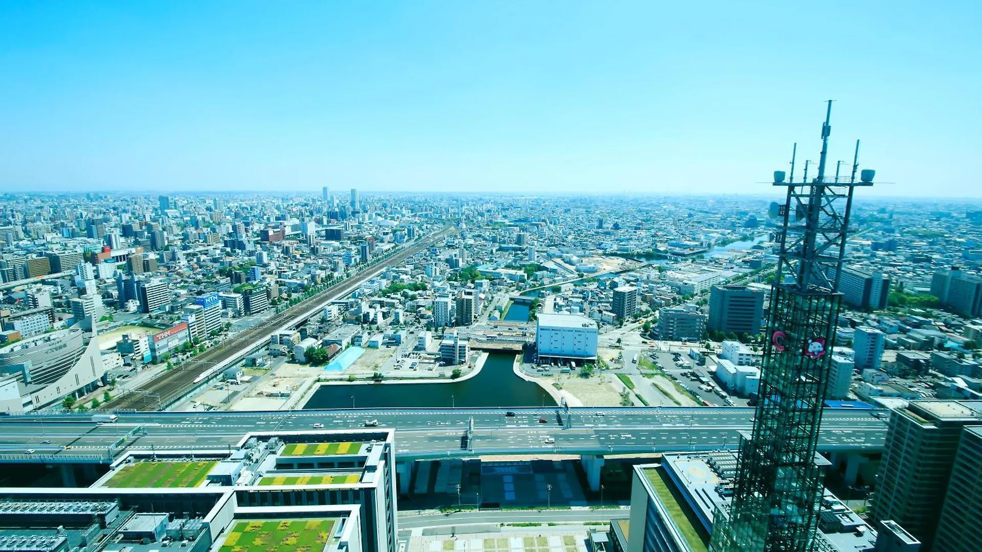 Nagoya Prince Hotel Sky Tower 5*,